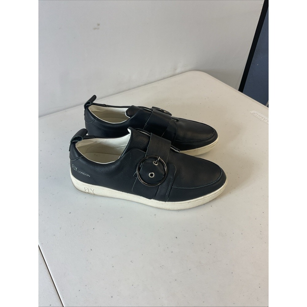 Fly‎ London Black Leather Silver Buckle Slip On Sneakers Sz 40 /US 9